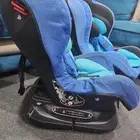 اغراض اطفال للبيع ( 2 كارسيت و عربة اطفال و كرسي هزاز )