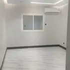 فرصة شقة للايجار تبعد خمس دقائق عن الكرونيش