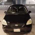 كيا كارينز 2009