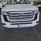 جي اكس ار 2025 ابيض L4