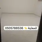 شقة 4 غرف وصالة و3دورات مياة بقلب العزيزية
