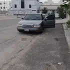 فورد فكتوريا 2005 للبيع