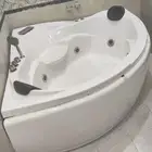 جاكوزي مستخدم