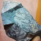 حجارة نادرة برسومات جميلة