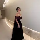 فستان كورسيه مخمل عنابي xs