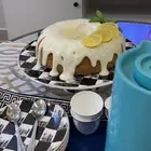 انا صانعه للكيك بكل حب لمن اراد التواصل عن طريق الواتس اب