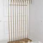 للبيع ستاند عبايات