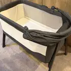 للبيع سرير أطفال نظيف جد ا