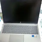 للبيع لابتوب HP بحالة ممتازة بالكروتون والفاتورة