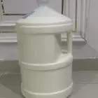 حليب ماعز طازج ونظيف