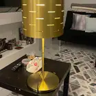 ابجوره ذهبيه وساعه حائط هوم سنتر