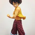 مجسم لشخصية لوفي من انمي ون بيس