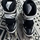 سكيت او زلاجات