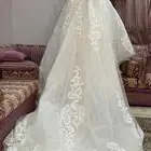 فستان عروسة