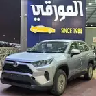 تويوتا راف فور LE بنزين دفع رباعي 2025