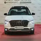 هيونداي كريتا جراند 7 ركاب موديل 2023 عائليه فل كامل اصفار