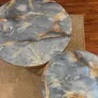 طاوله من السرايا