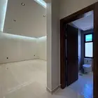 للبيع شقة فاخرة 7 غرف بسطح خاص داخل الحد بالرانوناء