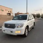 للبيع لاندكروزر 2011