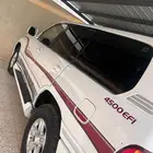 صالون للبيع