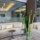 مقر شركة مؤثث للأيجار
