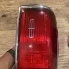 اسطب لينكولن تاون كار Lincoln TownCar