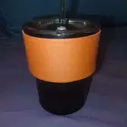 كوب قهوه بارد