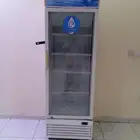 ثلاجتين وثلاث مكيفات