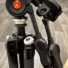 حامل كاميرا تصوير - Tripod Manfrotto