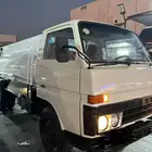 وايت دينا تايوتا 1983