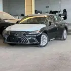 لكزس ES 250 فئه AA موديل 2025 متوفر لدى الحسن
