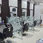 قواطع زجاج مخصص لمحل حلاقه