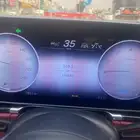 مرسيدس مع سائق للايجار بالساعه