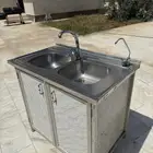 مجلى مطبخ صغير بحوضين وغسالة صحون