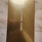 شنطة مايكل كورس ماركة اصلية MICHAEL KORS شبه جديده