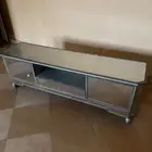طاولة تلفزيون للبيع