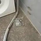 حوض للاستحمام زجاجي شبه جديد