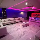 شاليه بمسبح ومساحات واسعه القاع البارد