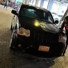 جيب شيروكي SRT 8 رياضي 2008 .
