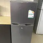ثلاجة وسط للبيع