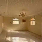 عمارة للبيع بحي الغمير طريق الجنوب مساحة 750م بمنصة احكام