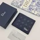 ابواك ومحافظ رجاليه ماركات عالمية فاخره
