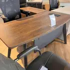 مكتب بني 160