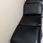 2 سرير بحالة جيدة جدا لمشغل او بيوتى