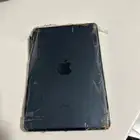 ايباد صغير شغال لكن شاشته مكسوره