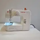 مكينه خياطة سنجر