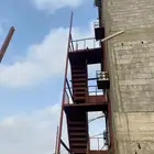 للبيع درج طوارئ خارجي له سنة من تركيبه