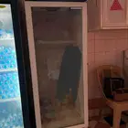 ثلاجة عرض