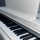 بيانو ياماها CLP725