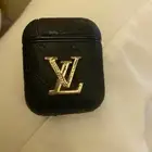 سماعه ايفون